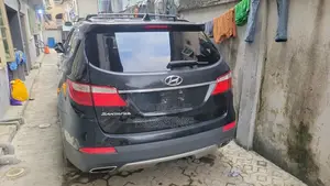 Hyundai Santa Fe 2014 Black