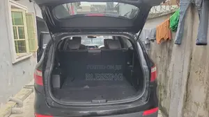 Hyundai Santa Fe 2014 Black