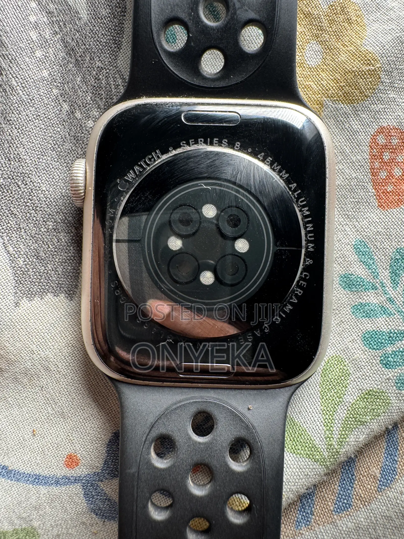 Apple Watch Series 8