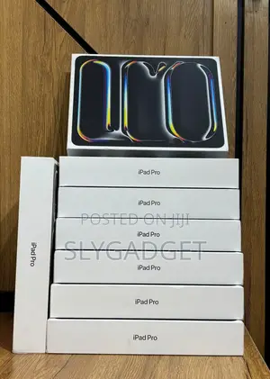 New Apple iPad Pro 13 (2025) 256 GB Gray