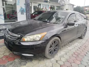 Honda Accord 2012 Black
