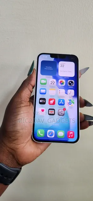 Apple iPhone 13 128 GB White
