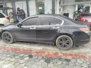 Honda Accord 2012 Black
