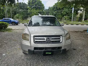 Honda Pilot 2006 Silver