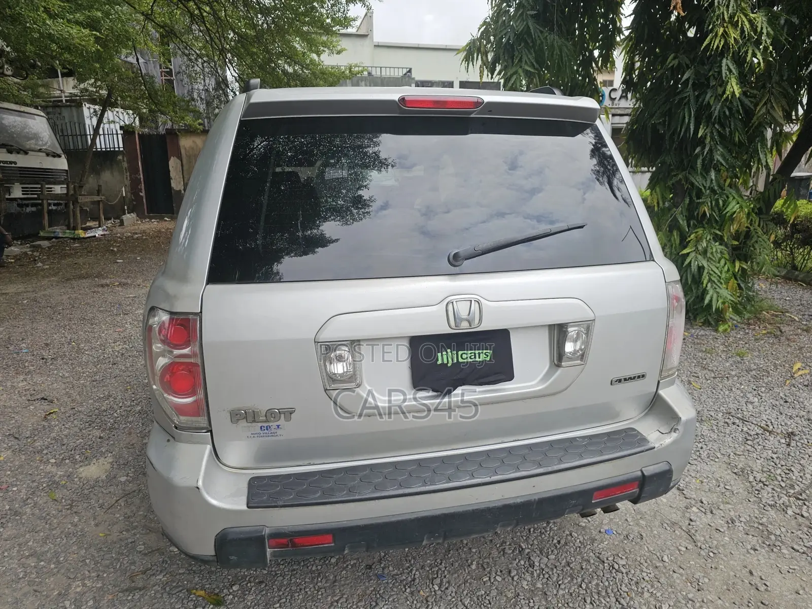 Honda Pilot 2006 Silver