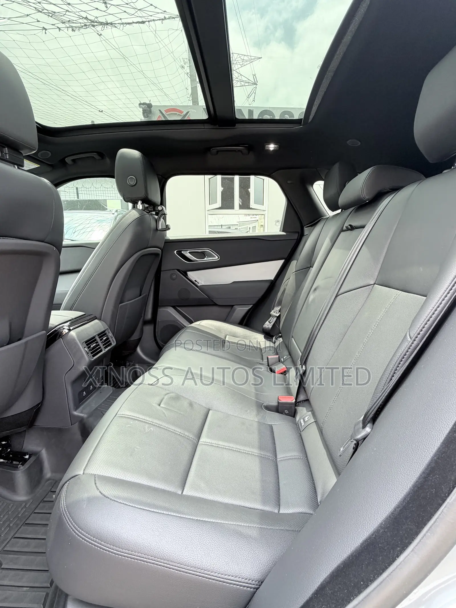 Land Rover Range Rover Velar P250 Dynamic SE 2025 Gray