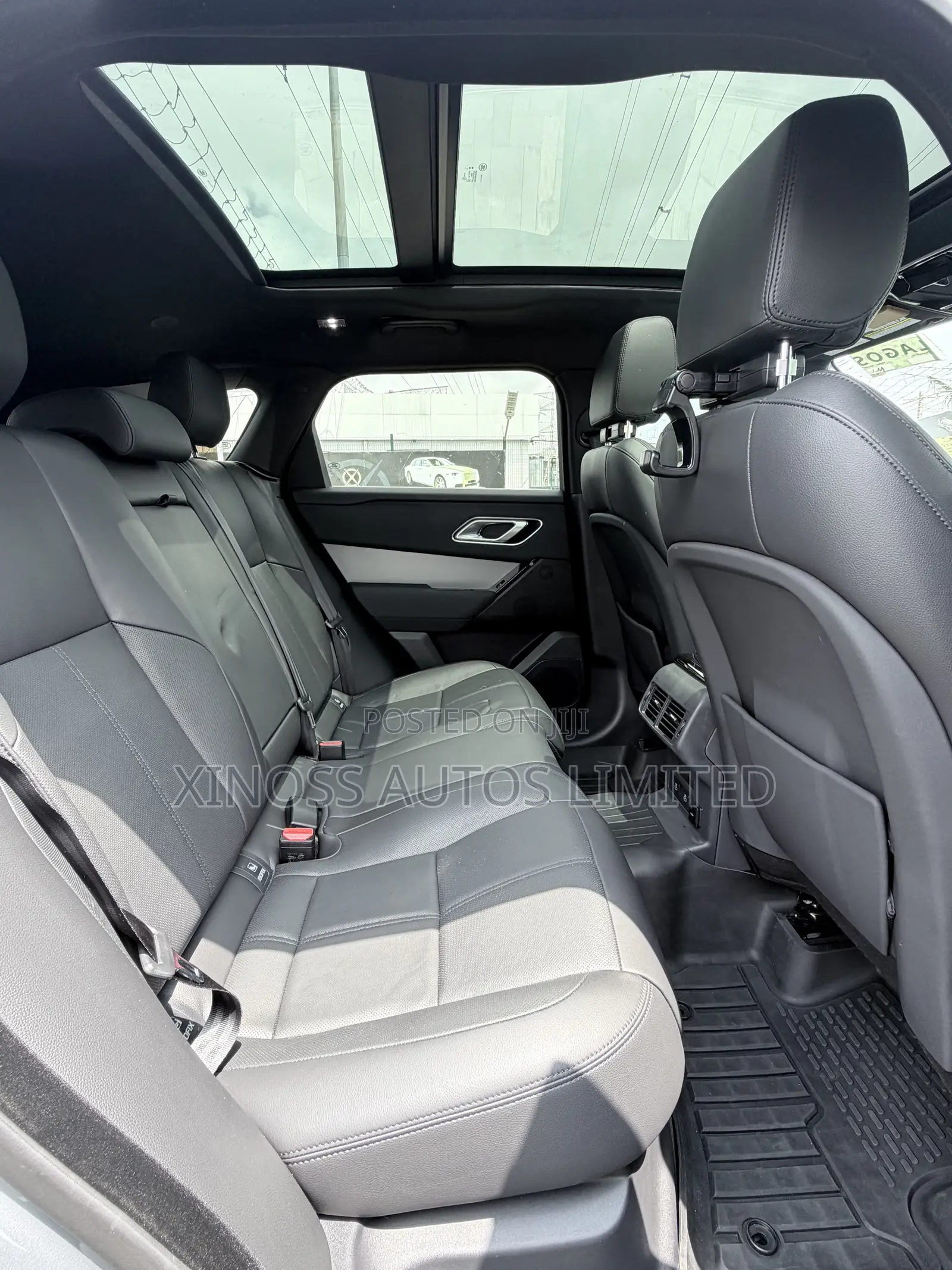 Land Rover Range Rover Velar P250 Dynamic SE 2025 Gray