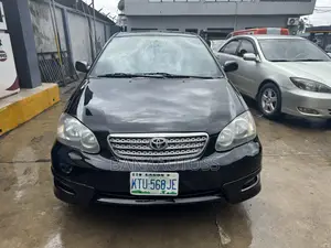 Toyota Corolla 2005 Black