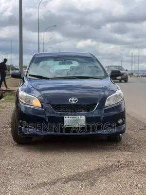 Toyota Matrix Hatchback FWD (1.8L 4cyl 5M) 2010 Blue