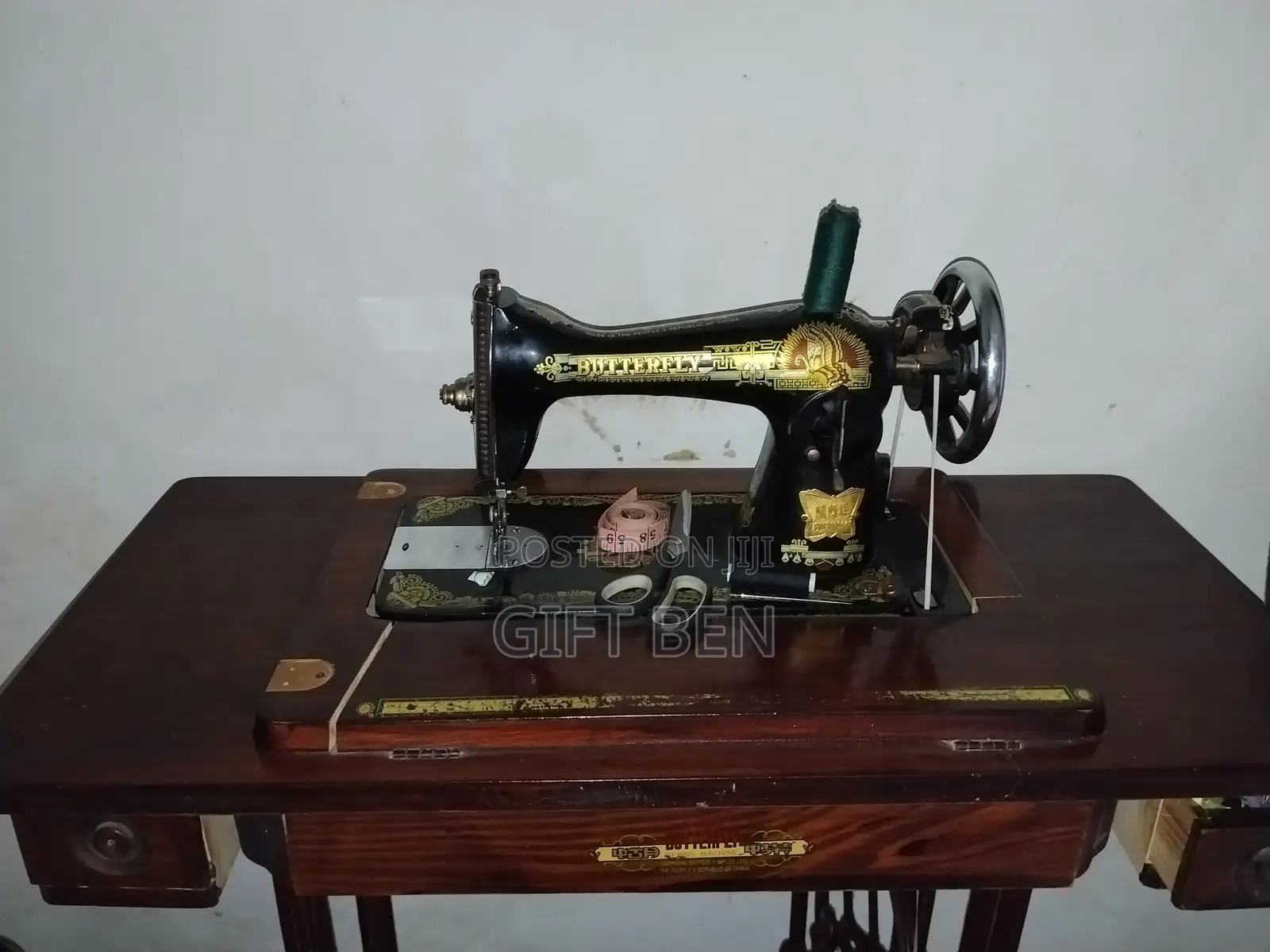 Strong Butterfly Sewing Machine
