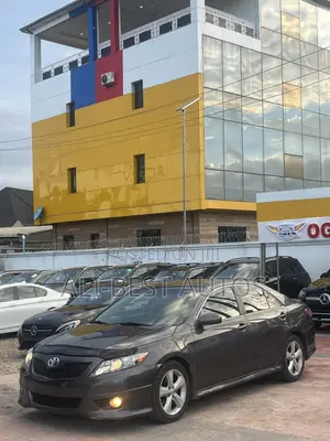 Toyota Camry 2009 Gray