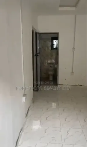 Mini Flat in Mafoluku for rent