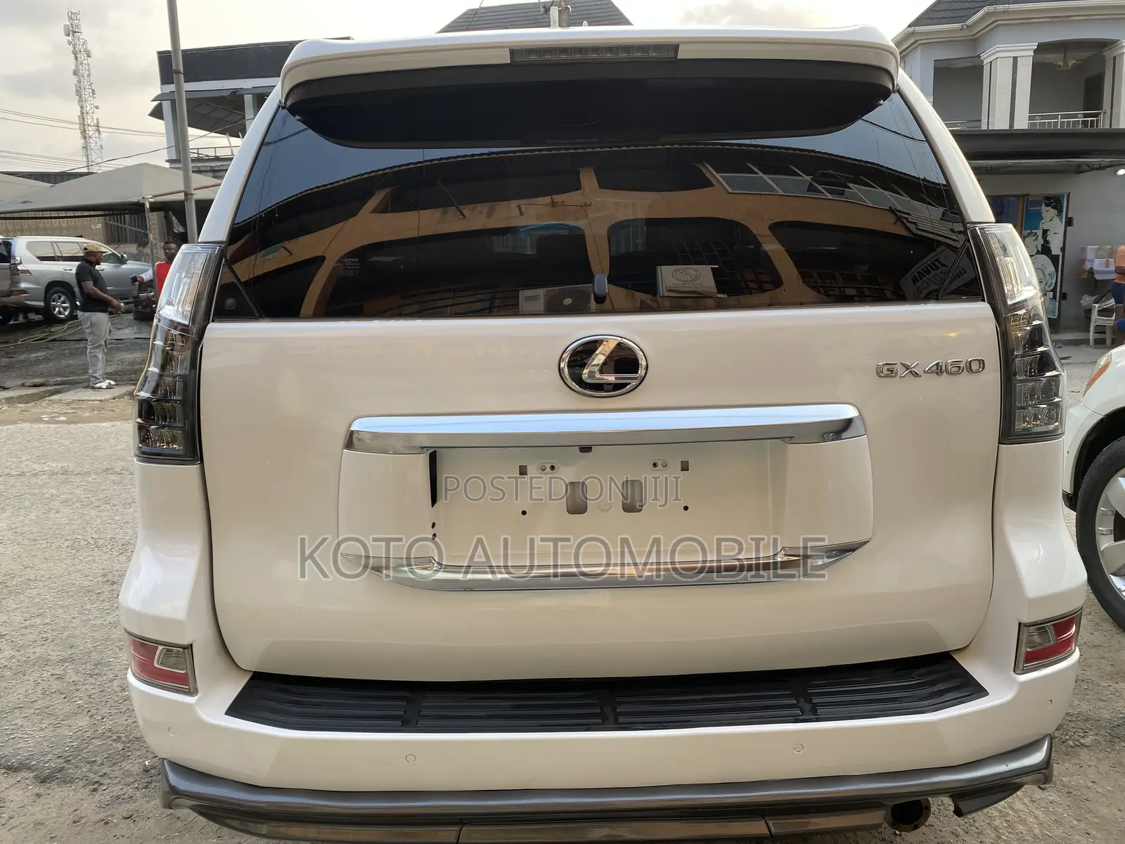 Lexus GX 460 2021 White