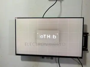 32" Samsung Smart Monitor M70B UHD