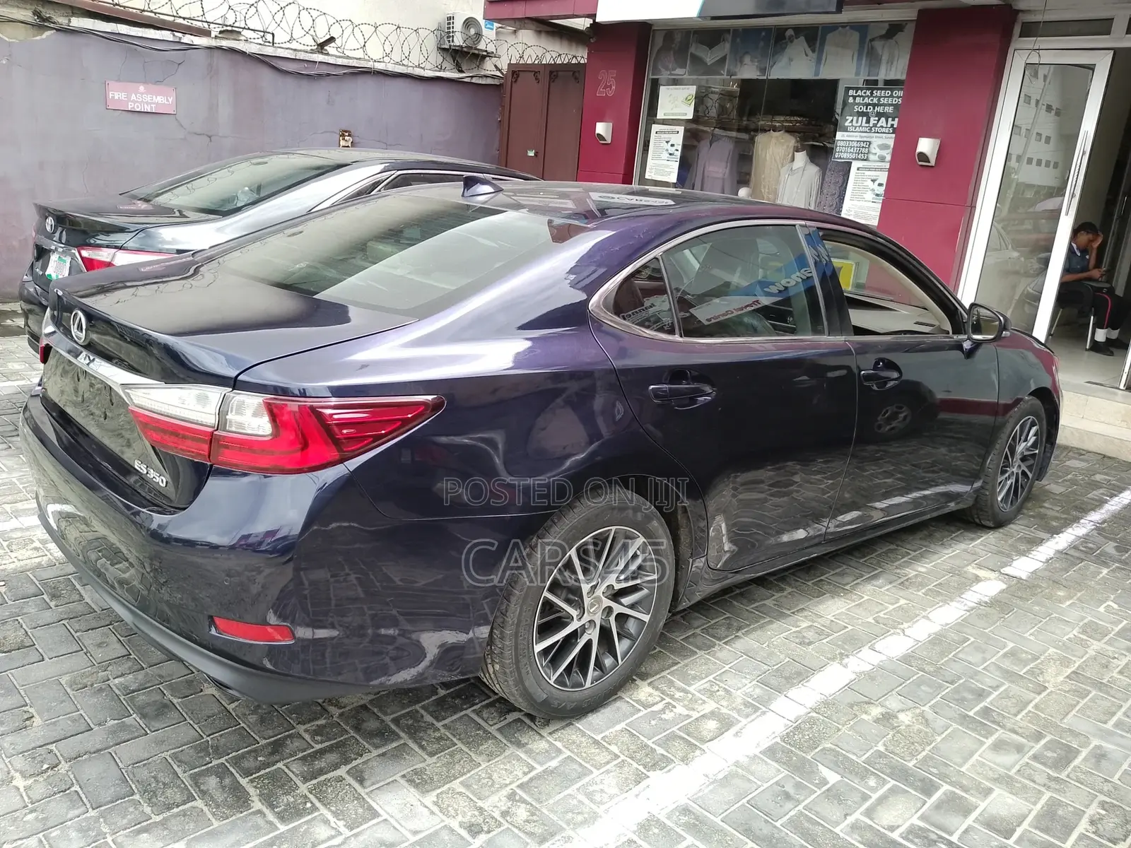 Lexus ES 2017 Blue