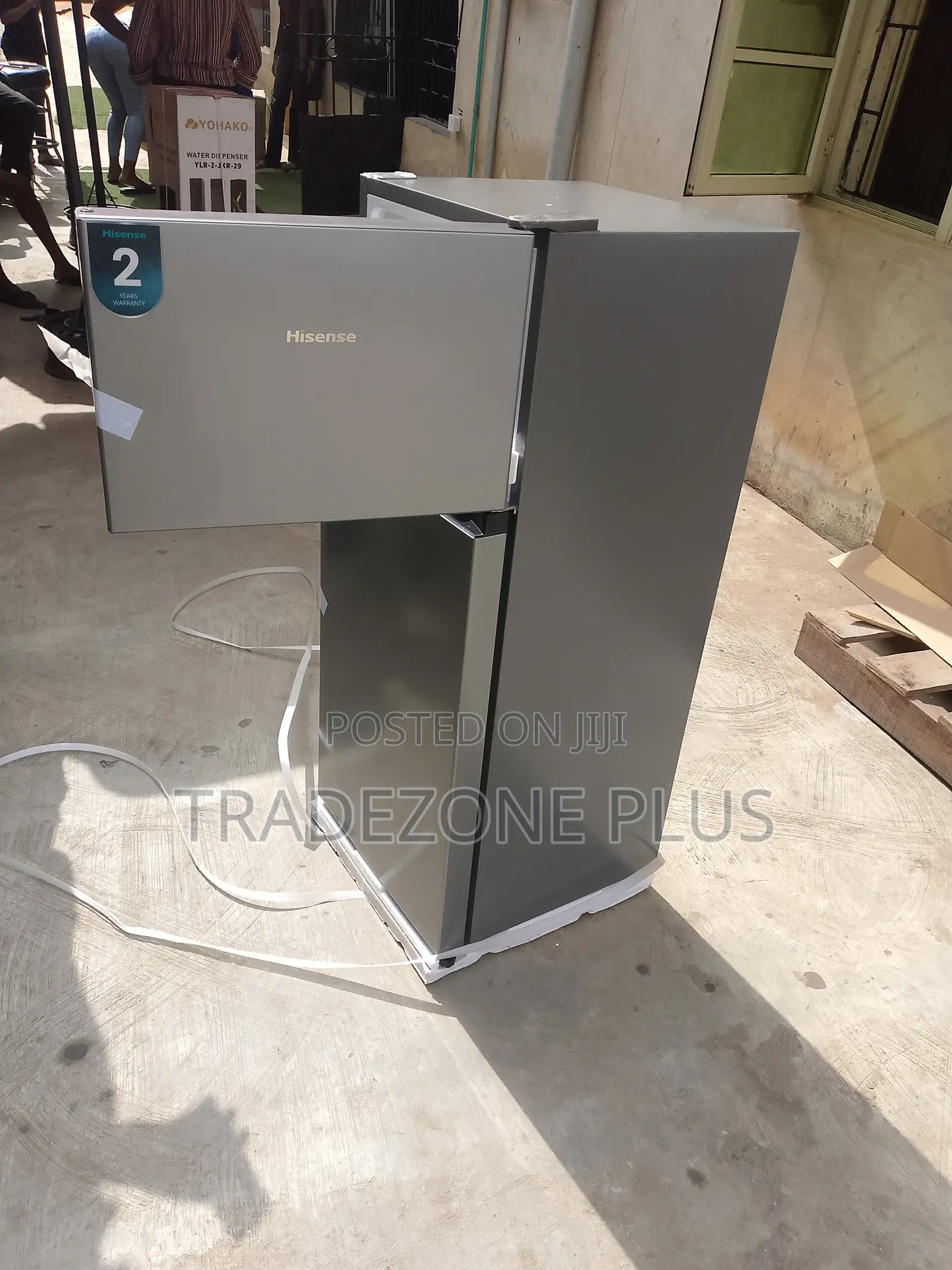 Hisense REF172DR 124L Refrigerator – Great Value
