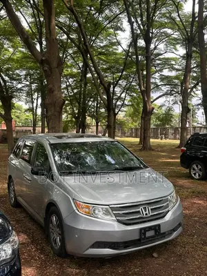 Honda Odyssey 2011 Silver