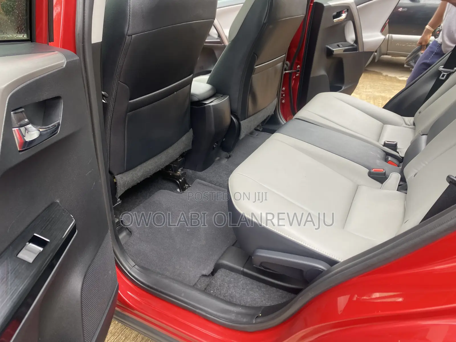 Toyota RAV4 2017 Red