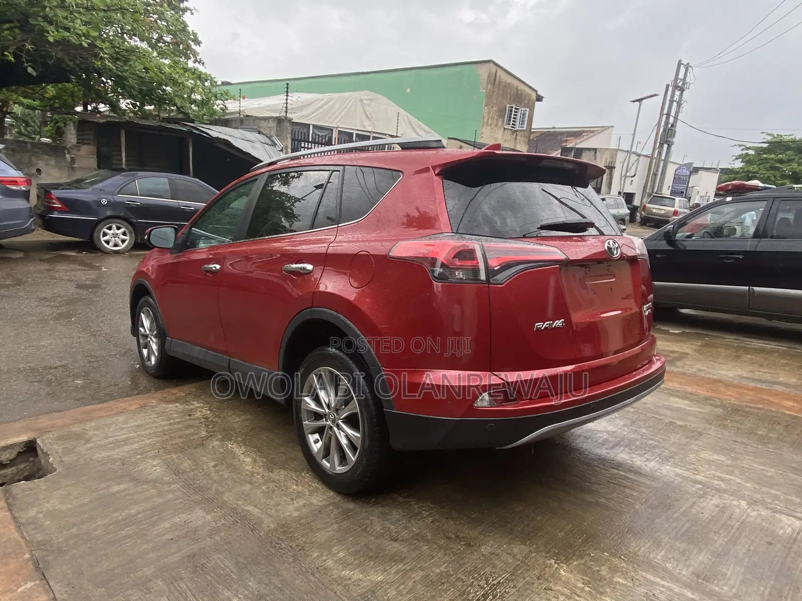 Toyota RAV4 2017 Red