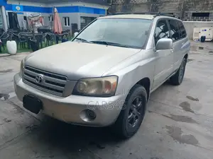 Toyota Highlander 2005 Silver