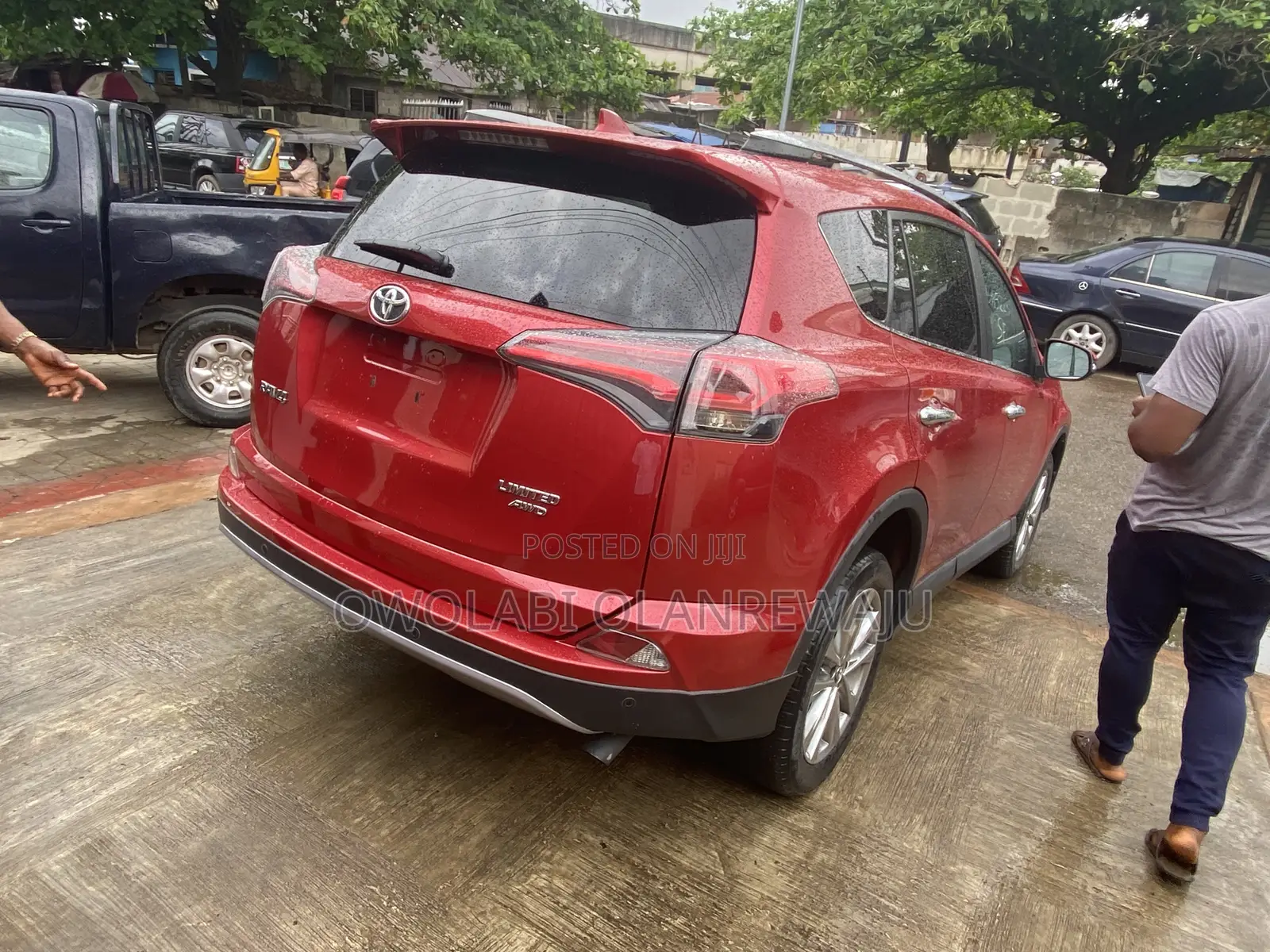 Toyota RAV4 2017 Red