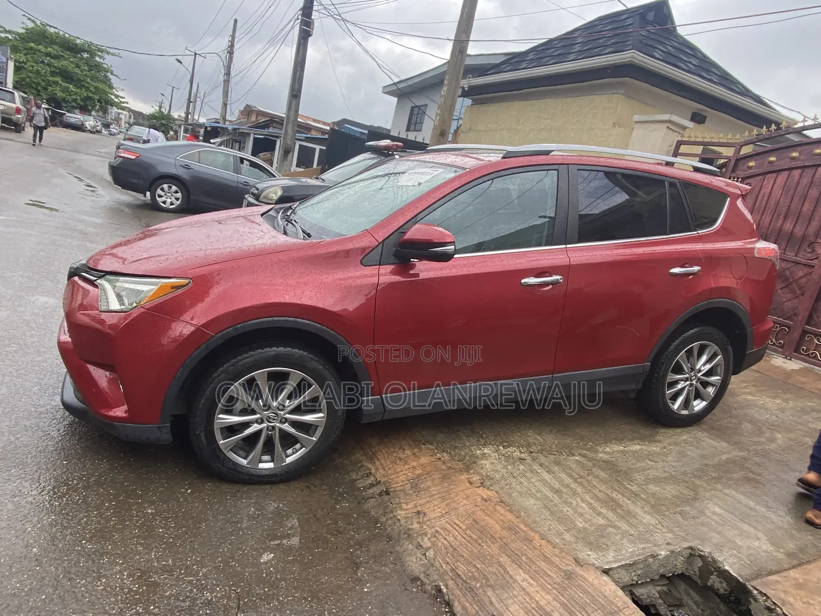 Toyota RAV4 2017 Red