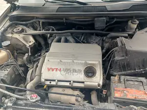 Toyota Highlander 2005 Silver