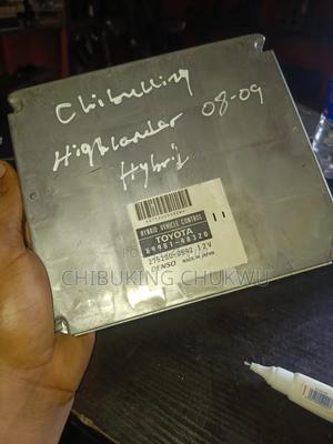 Hybrid Toyota Highlander 08-09 ECU (Engine Control Unit) Brainbox.