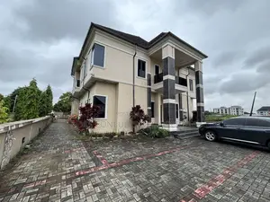 6bdrm Duplex in Emerald Estate, VGC / Ajah for rent