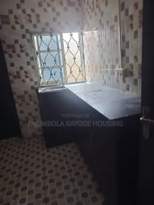 1bdrm Room & Parlour in Fagbamila Layout,, Agodi for rent