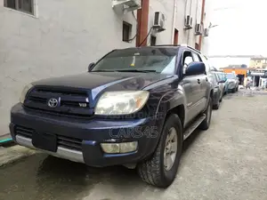 Toyota 4-Runner 4.7 2003 Blue