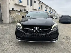 Mercedes-Benz GLE-Class 2016 Black