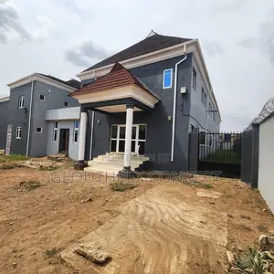Newly Built 17 Classrooms School Building in Odo Ona Kekere Ibadan
