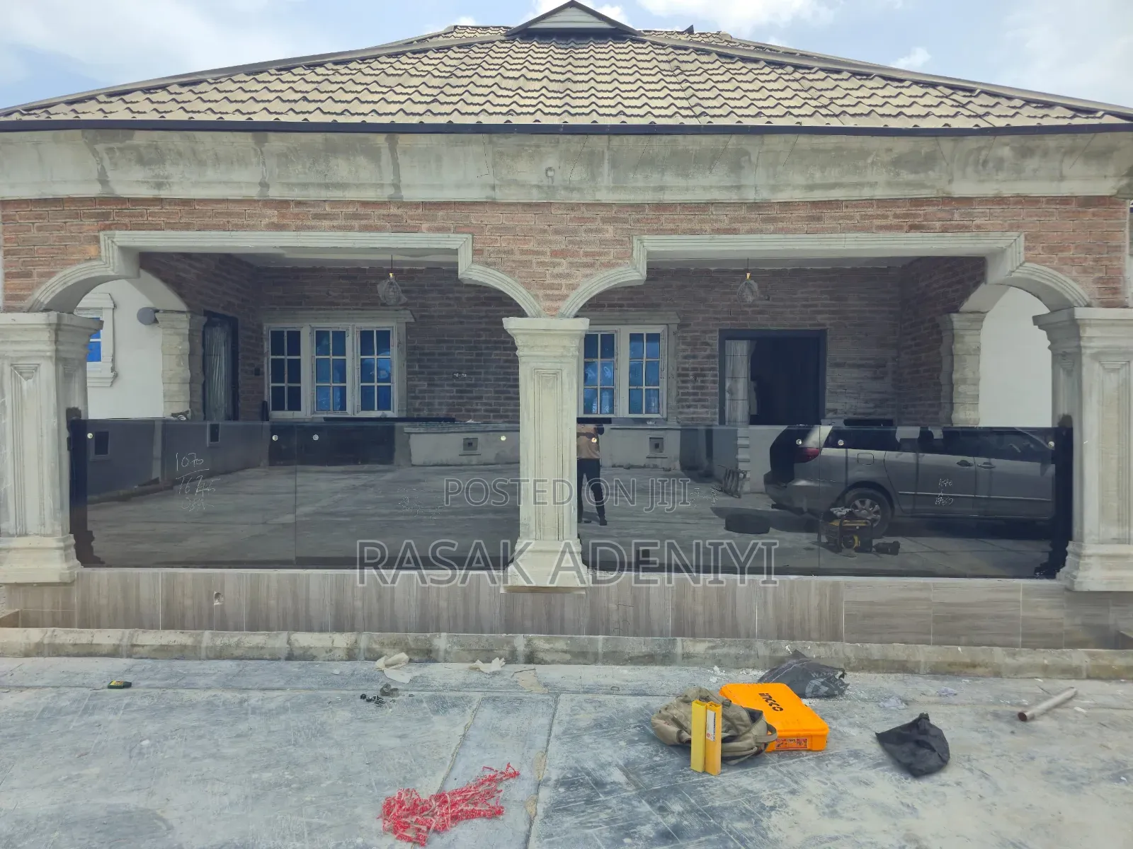 Frameless Balcony Glass
