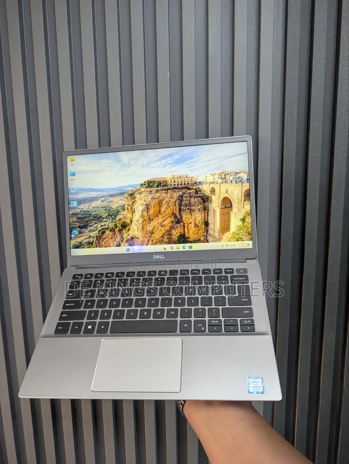 Laptop Dell Latitude 3301 8GB Intel Core i5 SSD 256GB