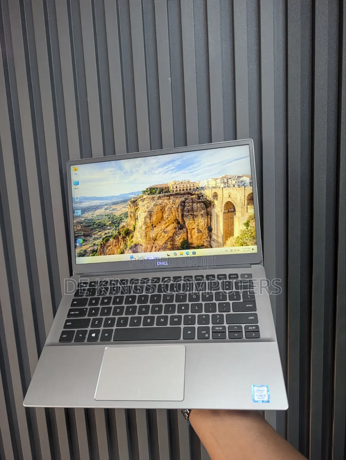 Laptop Dell Latitude 3301 8GB Intel Core i5 SSD 256GB