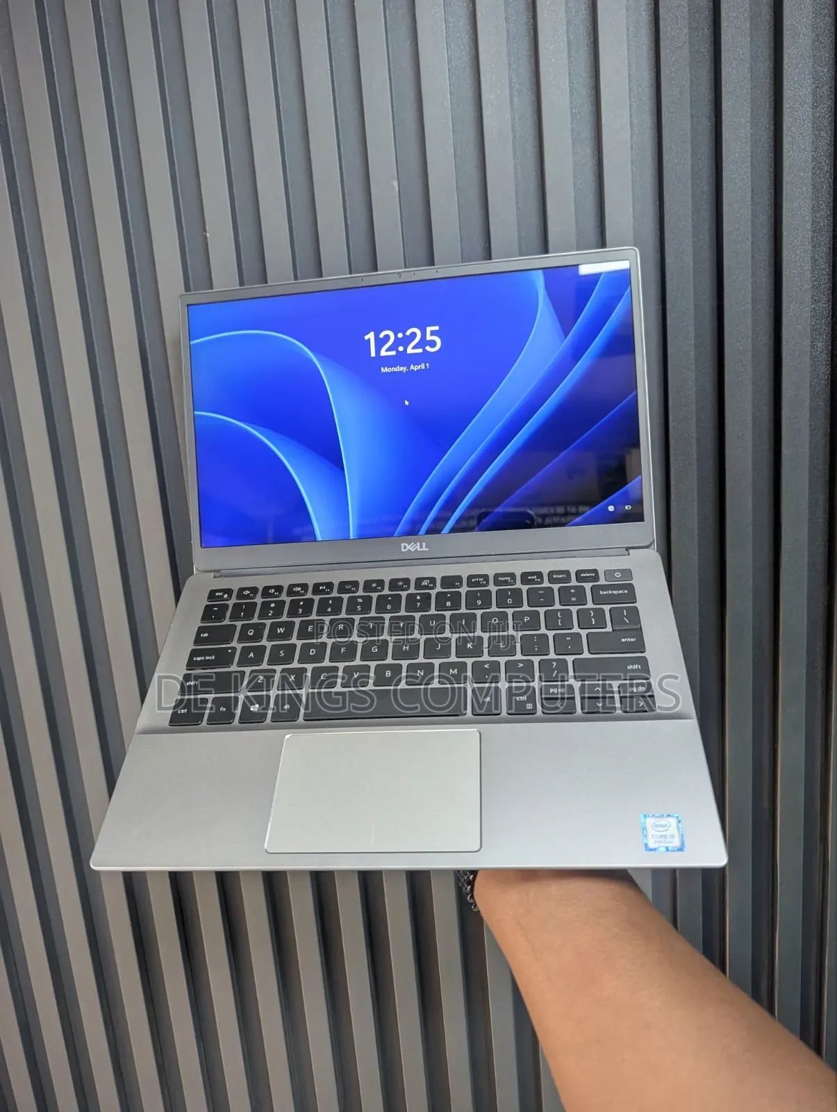 Laptop Dell Latitude 3301 8GB Intel Core i5 SSD 256GB