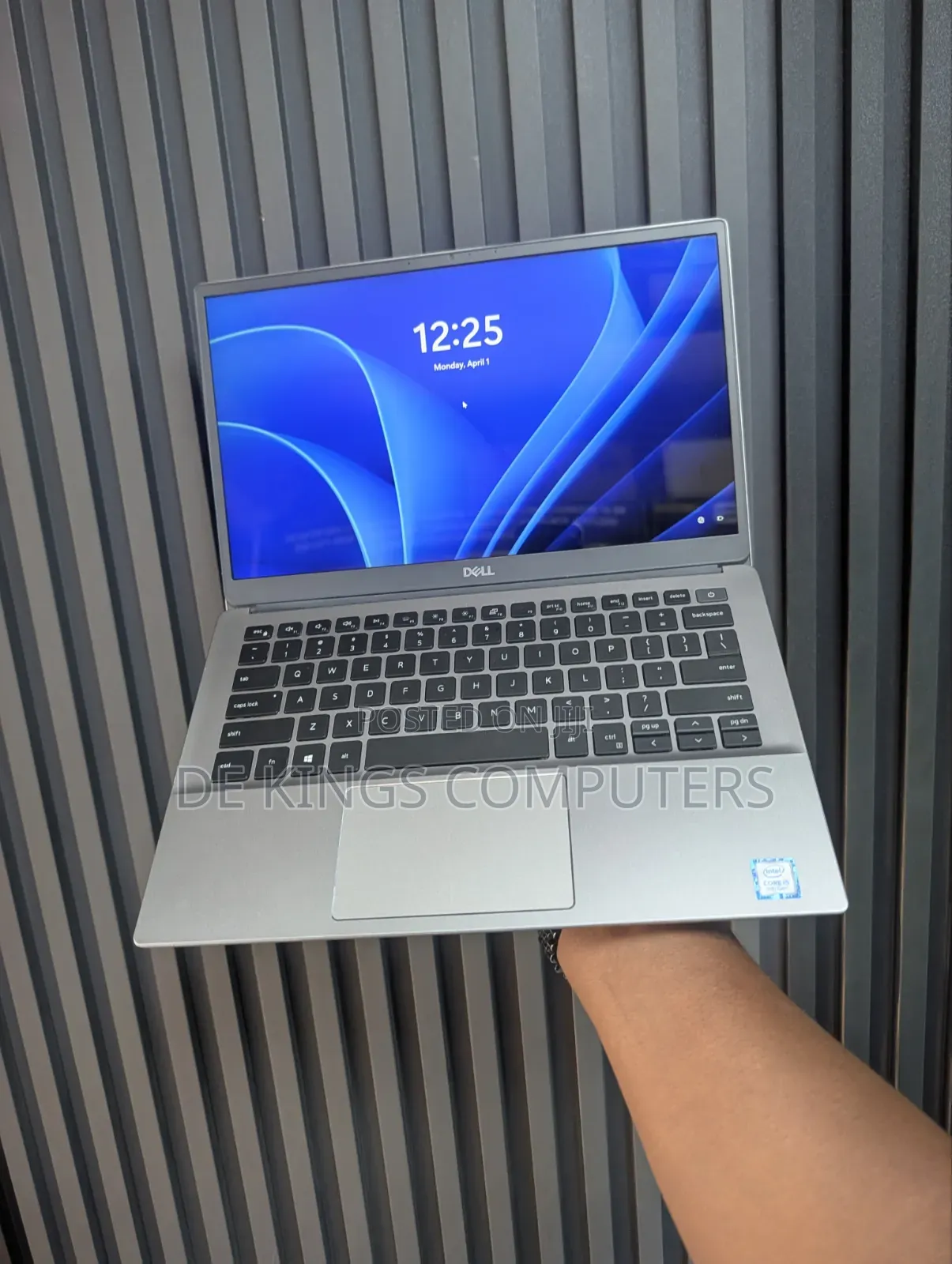 Laptop Dell Latitude 3301 8GB Intel Core i5 SSD 256GB