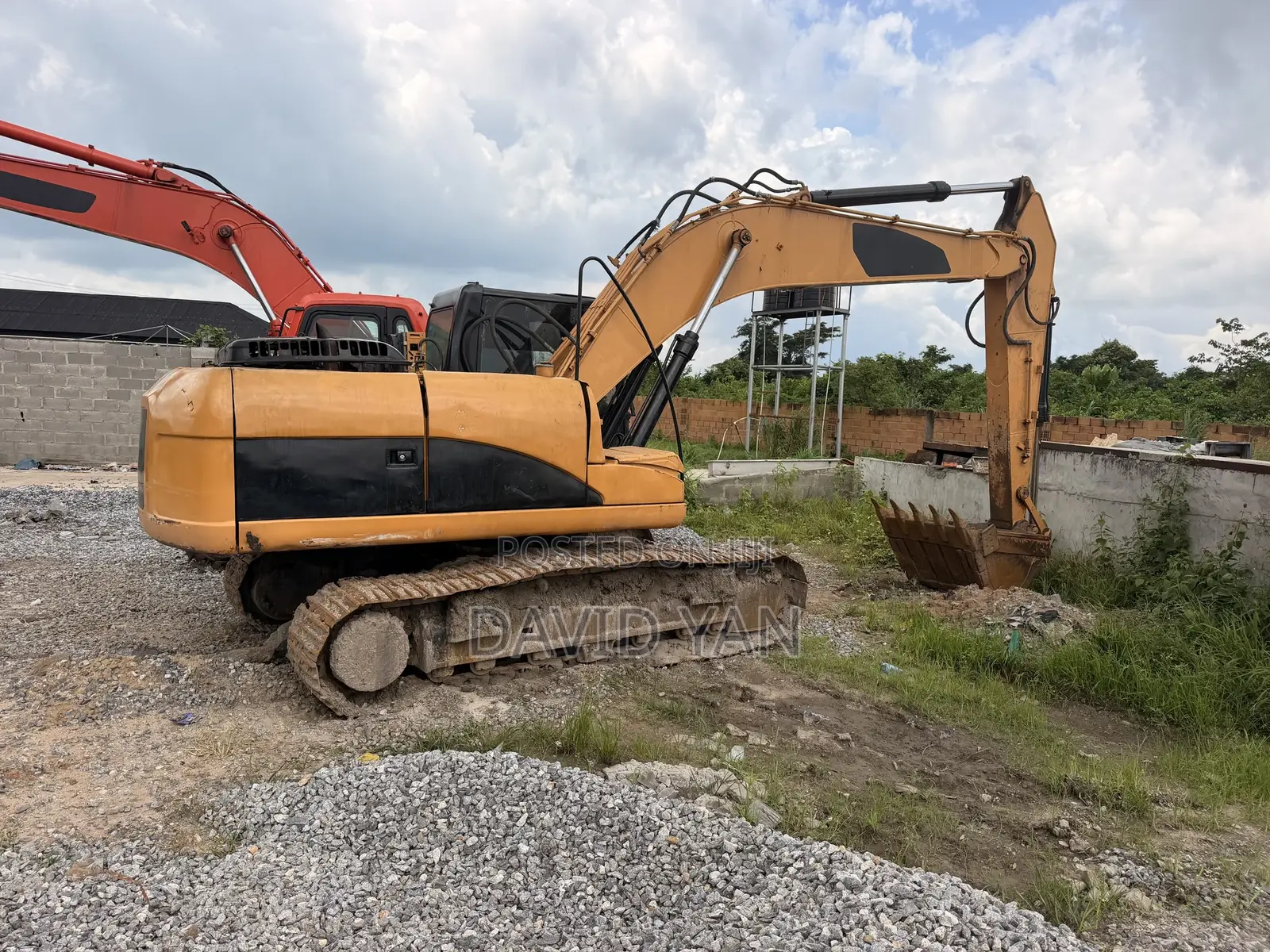 Cat325 Excavator