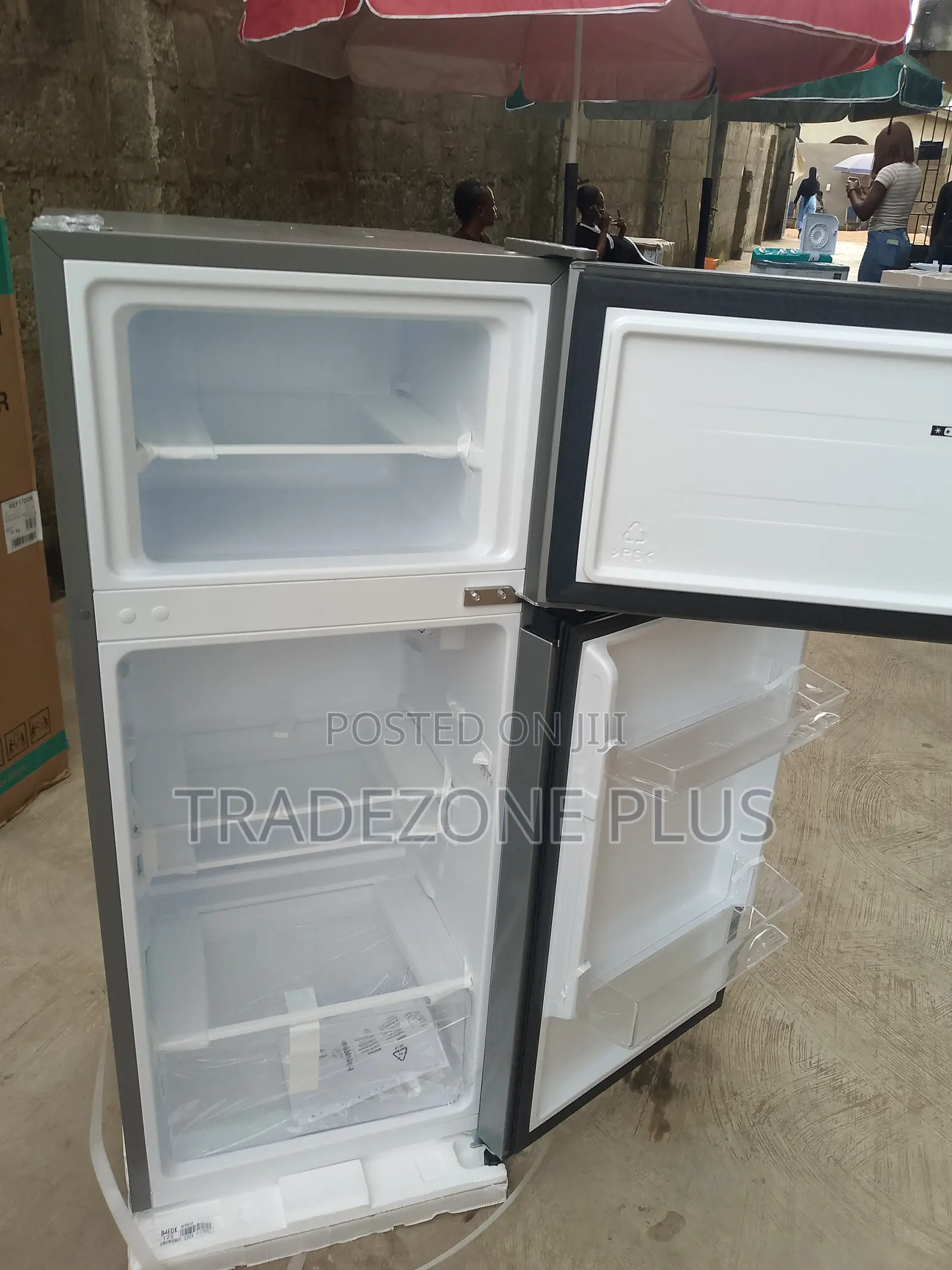 Hisense 124L Fridge – Perfect Cooling Solution
