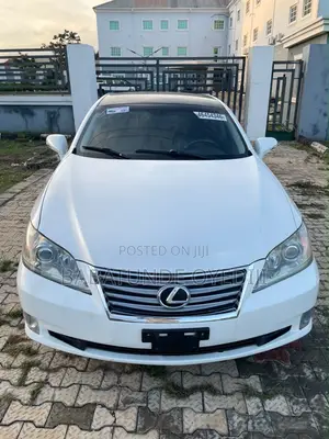 Lexus ES 350 2011 White