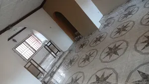 6bdrm Bungalow in Old Ife Road, Ibadan North West for sale