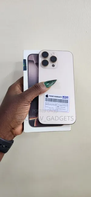 Apple iPhone 16 Pro Max 256 GB Gold