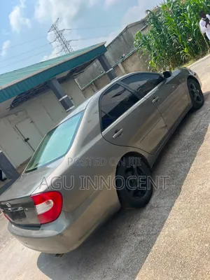 Toyota Camry 2004 Gray