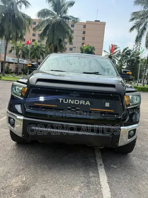 Toyota Tundra 2010 Black