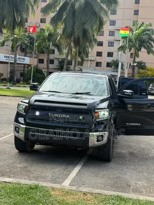 Toyota Tundra 2010 Black