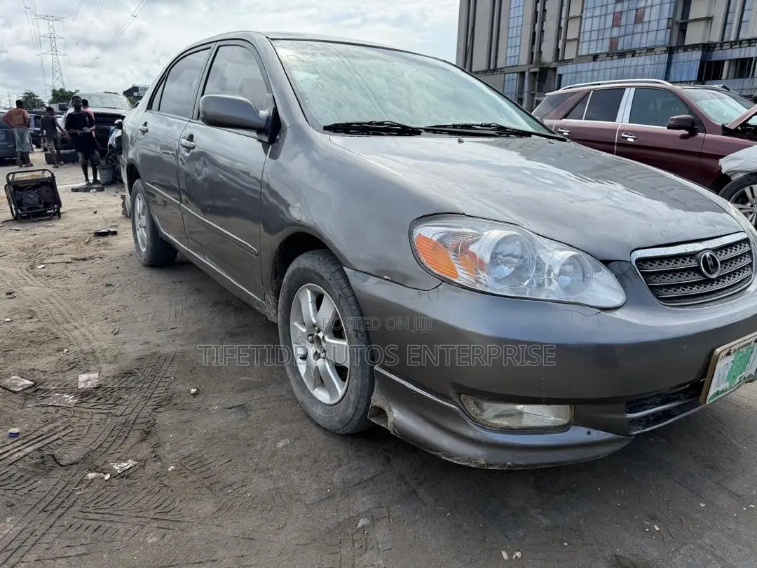 Toyota Corolla 2003 Gray