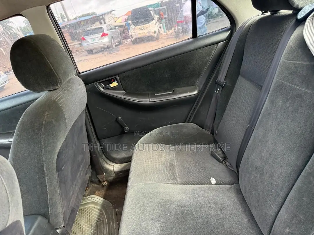 Toyota Corolla 2003 Gray