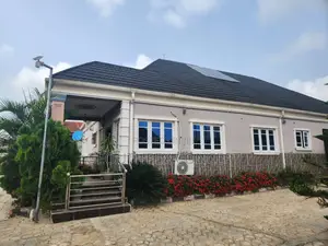 3bdrm Bungalow in Promiseland Estate, Akala Express for sale