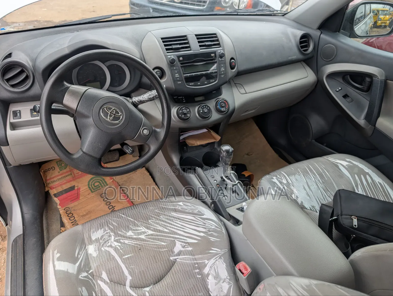 Toyota RAV4 2010 Silver